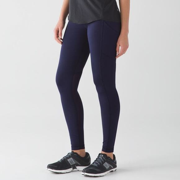 Lululemon Speed Tight V in Deep Indigo Blue 6 - Picture 2 of 12